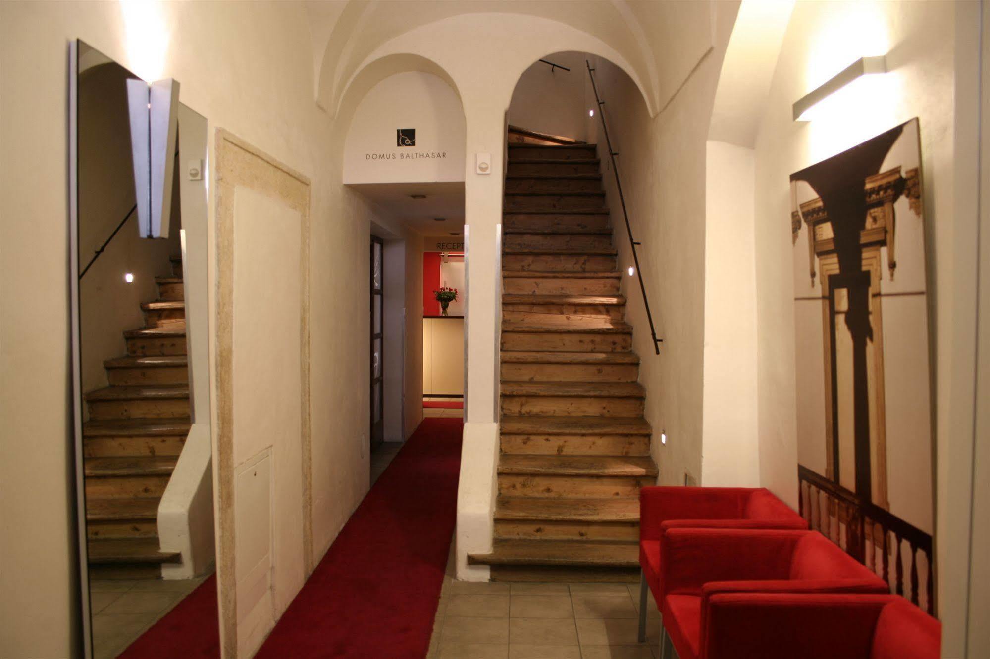 Domus Balthasar Hotel Praga Esterno foto